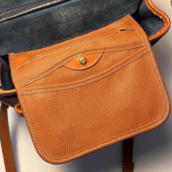 Dooney & Bourke Vintage Crossbody Satchel - Picture 3 of 6